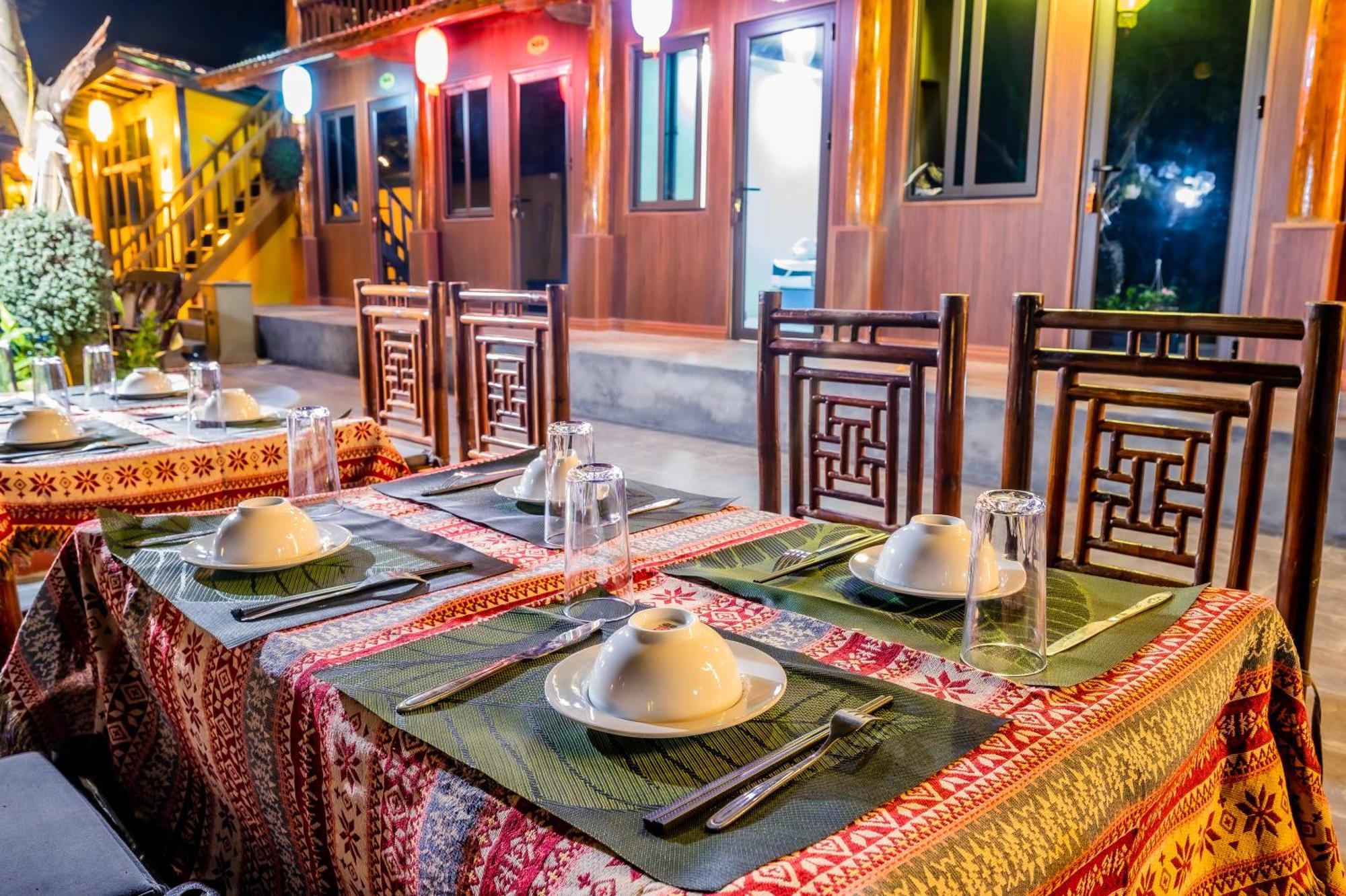 Cat Ba Madame Duyen Hotel Chan Chau Екстер'єр фото