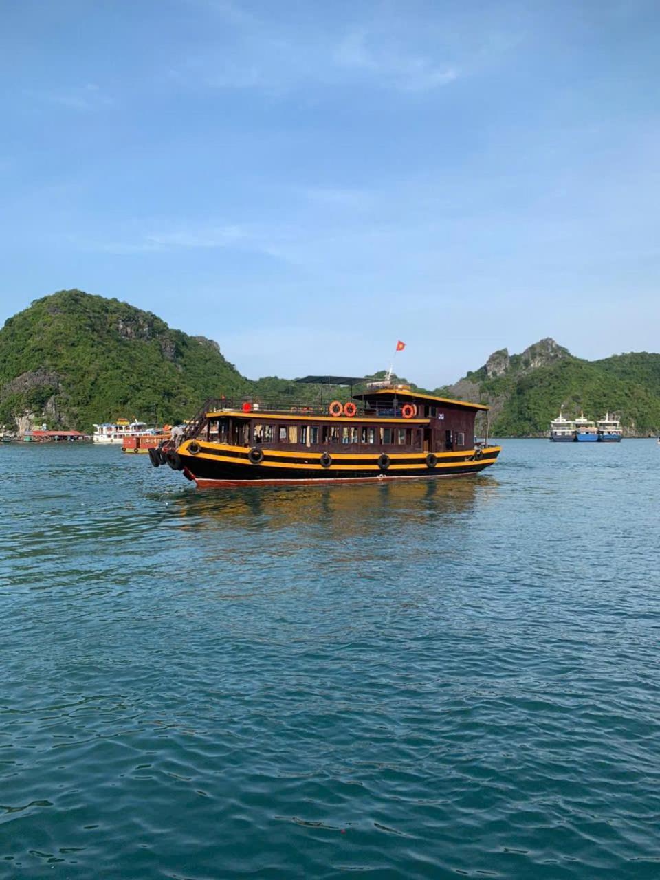 Cat Ba Madame Duyen Hotel Chan Chau Екстер'єр фото