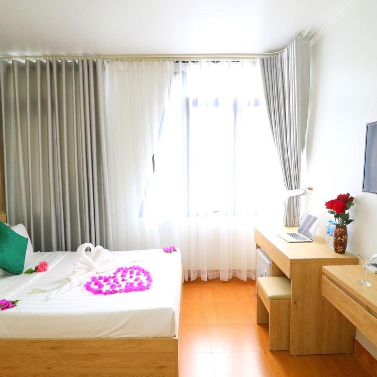 Cat Ba Madame Duyen Hotel Chan Chau Екстер'єр фото